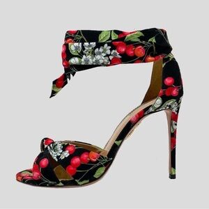 Aquazzura All Tied Up Sandals w/ Knot Tie Accent Cherry Red HEIGHT: 4” Sz 37.5 7